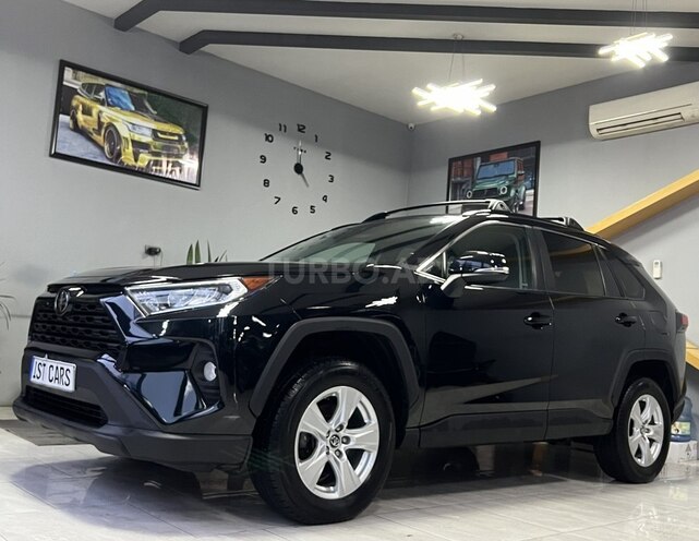 Toyota RAV4-3