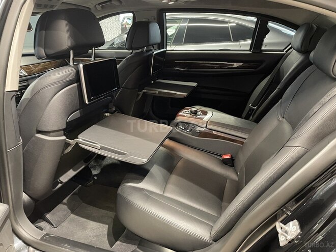 BMW 760-11