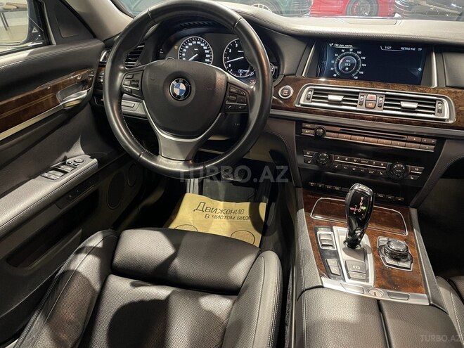 BMW 760-9