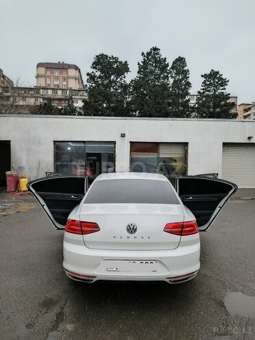 Volkswagen Passat 2016, 206,000 km - 2.0 l - Bakı
