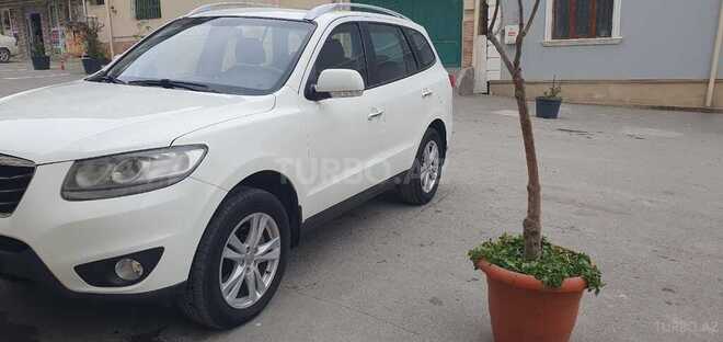 Hyundai Santa Fe-4