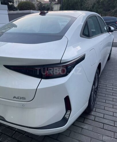 Changan Qiyuan A05 2024, 0 km - 1.5 л - Bakı