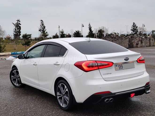 Kia Cerato-7