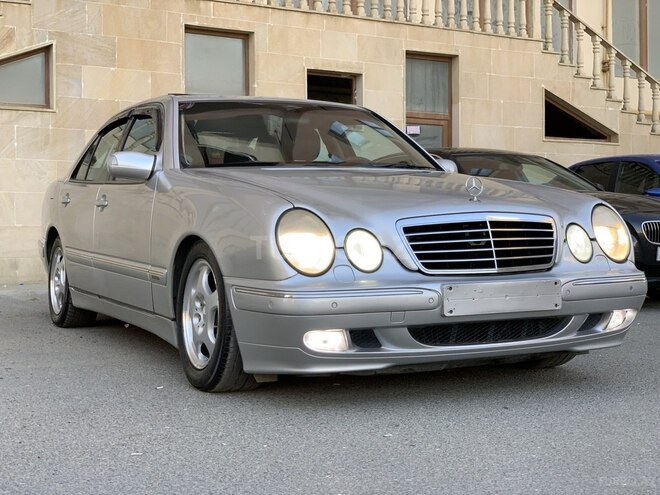 Mercedes E 320 2000, 287,898 km - 3.2 l - Bakı