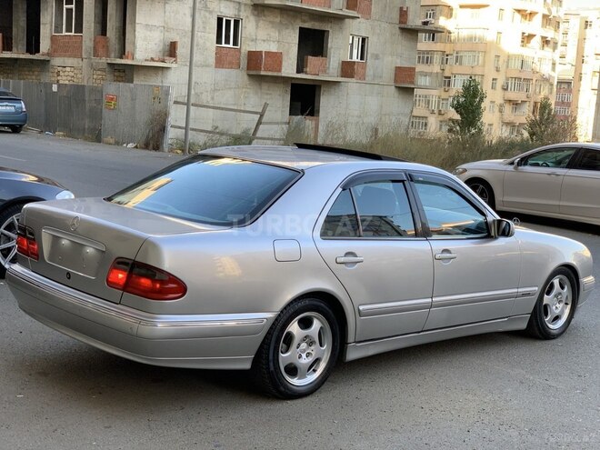 Mercedes E 320 2000, 287,898 km - 3.2 l - Bakı