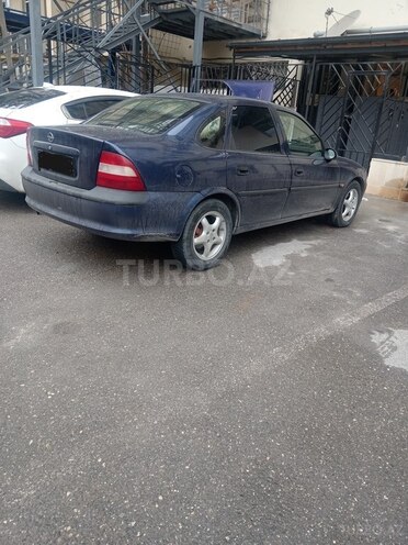 Opel Vectra 1997, 333,000 km - 1.6 л - Bakı