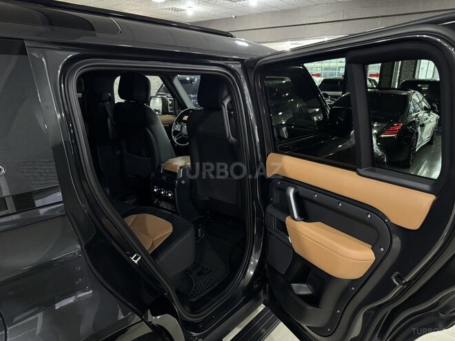 Land Rover Defender 2022, 17,000 km - 3.0 l - Bakı