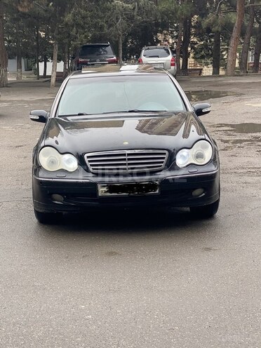 Mercedes C 240 2003, 117,160 km - 2.4 l - Bakı