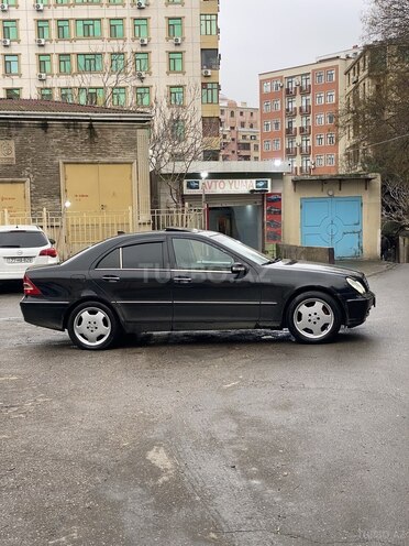 Mercedes C 240 2003, 117,160 km - 2.4 l - Bakı