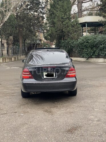 Mercedes C 240 2003, 117,160 km - 2.4 l - Bakı