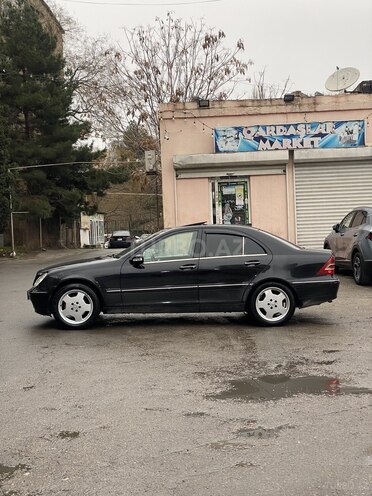 Mercedes C 240 2003, 117,160 km - 2.4 l - Bakı