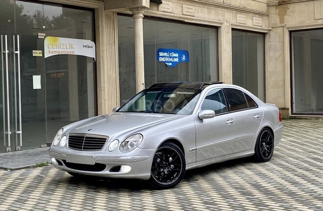Mercedes E 320 2002, 236,000 km - 3.2 l - Bakı