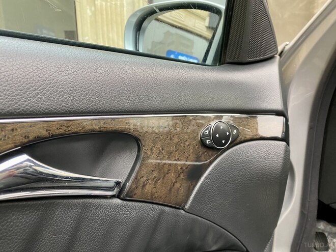 Mercedes E 320 2002, 236,000 km - 3.2 l - Bakı