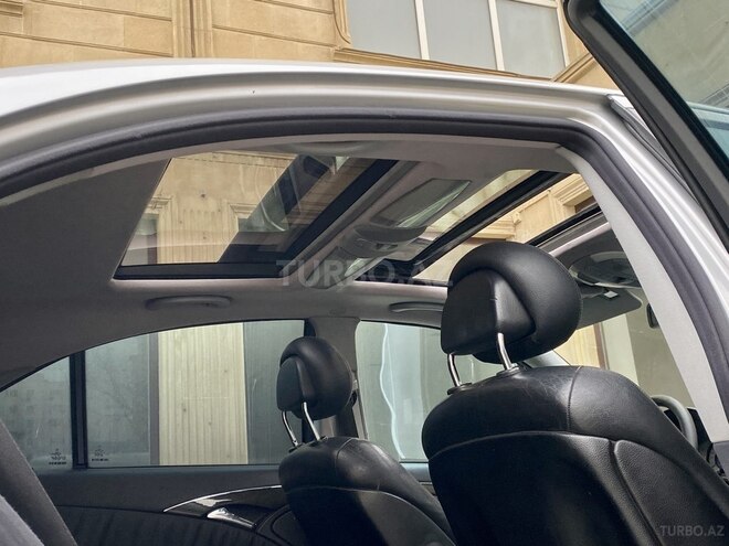 Mercedes E 320 2002, 236,000 km - 3.2 l - Bakı