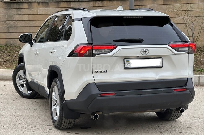 Toyota RAV4 2019, 100,000 km - 2.0 l - Bakı