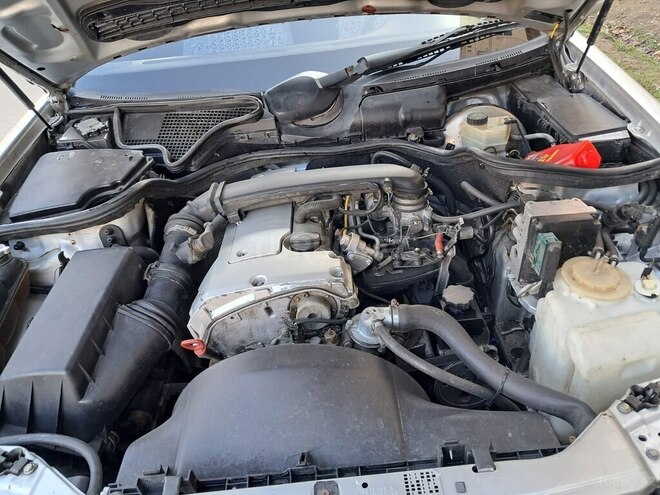 Mercedes E 230 1995, 125,300 km - 2.3 l - Qazax