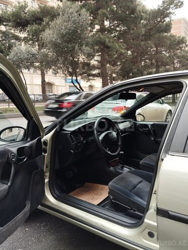 Opel Vectra 1996, 274,689 km - 2.0 l - Bakı