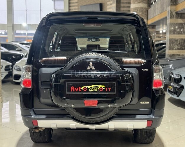 Mitsubishi Pajero 2008, 198,000 km - 3.0 l - Bakı