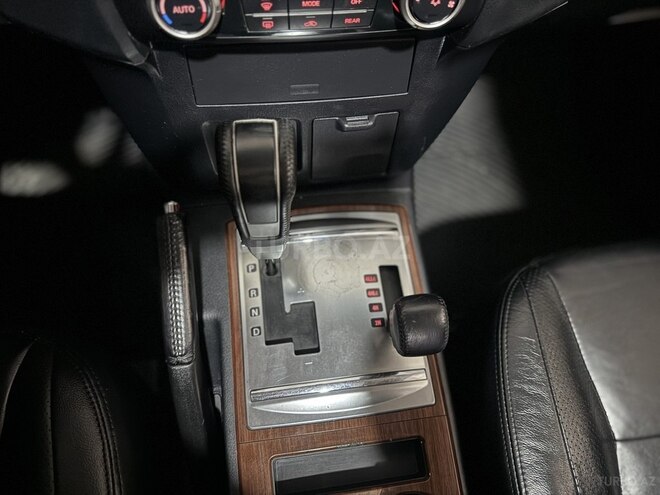 Mitsubishi Pajero 2008, 198,000 km - 3.0 l - Bakı
