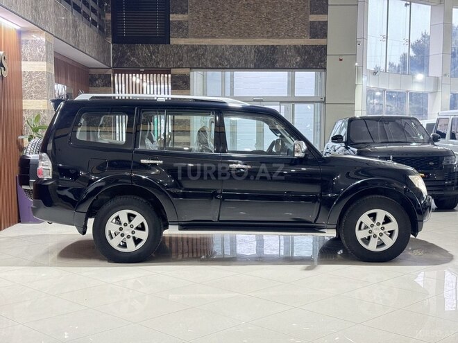 Mitsubishi Pajero 2008, 198,000 km - 3.0 l - Bakı