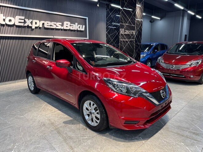 Nissan Note-4