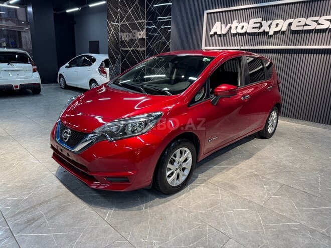Nissan Note-6