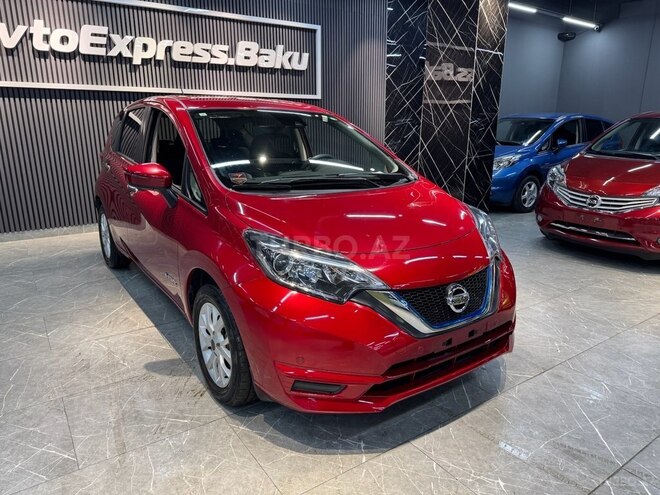 Nissan Note-5