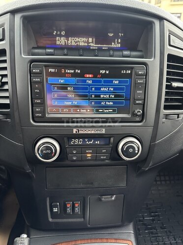 Mitsubishi Pajero 2012, 227,899 km - 3.2 л - Bakı