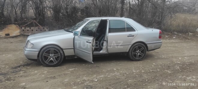 Mercedes C 180 1994, 526,654 km - 1.8 л - Tovuz