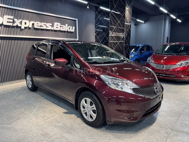 Nissan Note-5