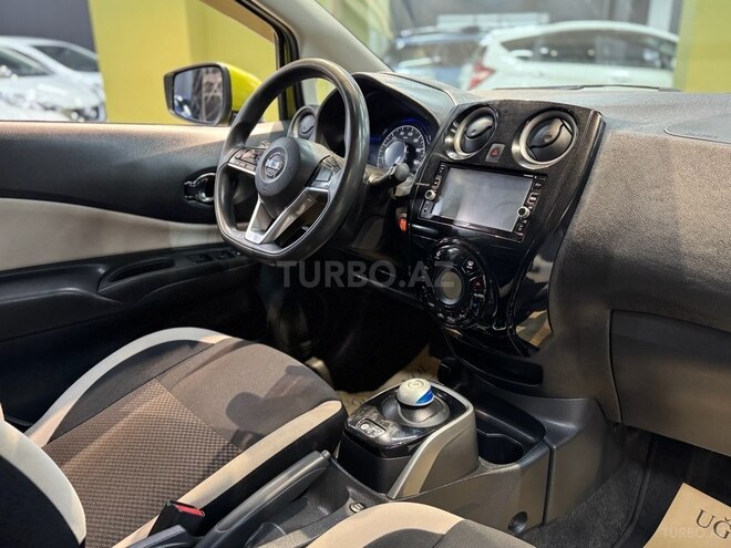 Nissan Note-3