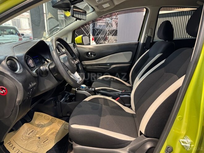 Nissan Note-17