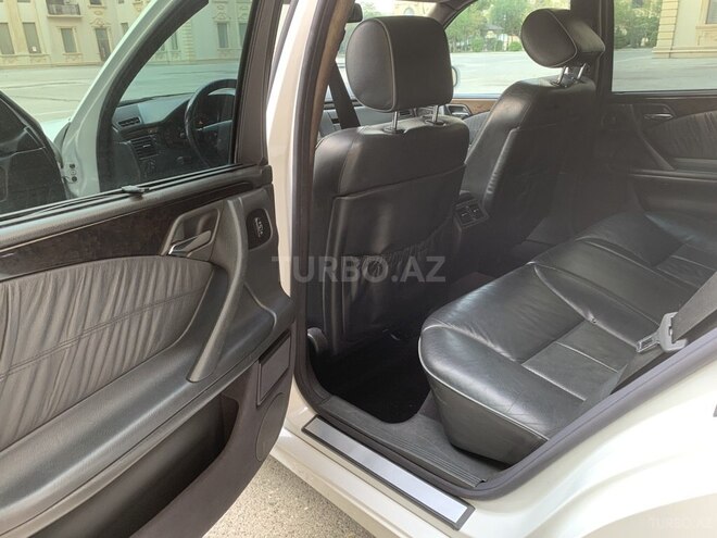 Mercedes E 320 2000, 287,649 km - 3.2 l - Bakı
