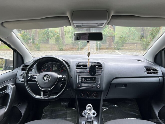 Volkswagen Polo 2018, 172,000 km - 1.6 l - Bakı
