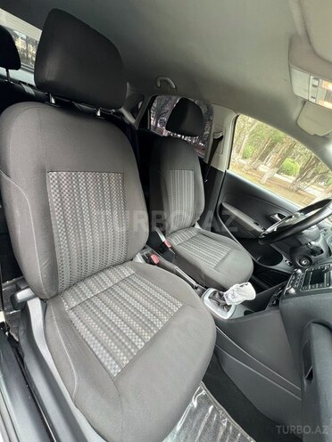Volkswagen Polo 2018, 172,000 km - 1.6 l - Bakı