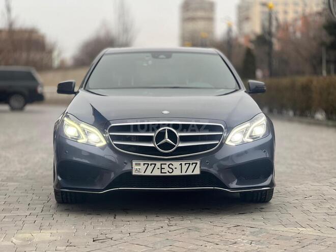 Mercedes E 220-2