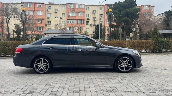 Mercedes E 220-9