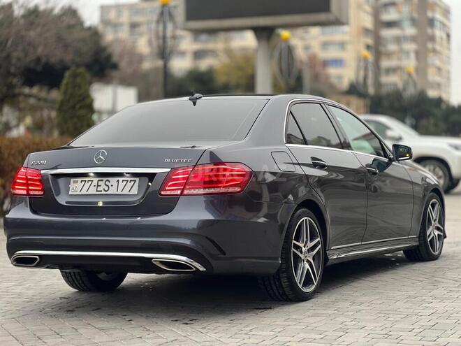 Mercedes E 220-7
