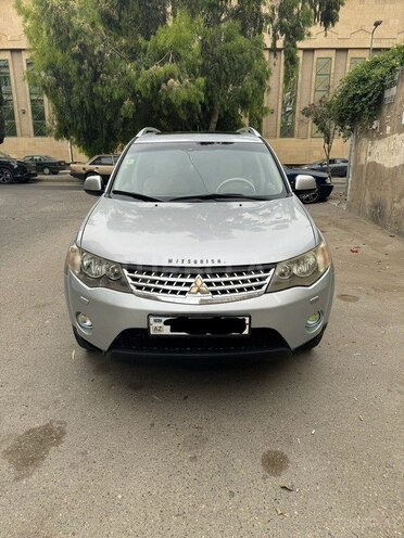 Mitsubishi Outlander 2008, 334,900 km - 3.0 l - Bakı