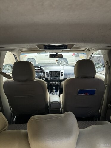 Mitsubishi Outlander 2008, 334,900 km - 3.0 l - Bakı