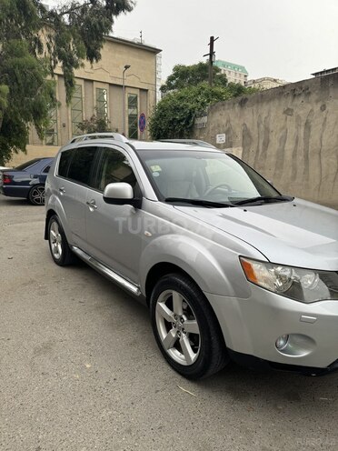 Mitsubishi Outlander 2008, 334,900 km - 3.0 l - Bakı