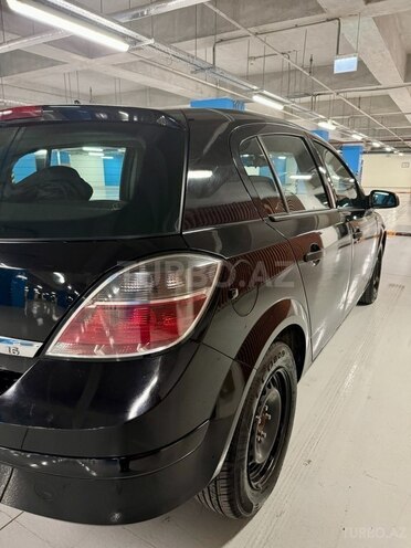 Opel Astra 2007, 340,000 km - 1.6 l - Gəncə