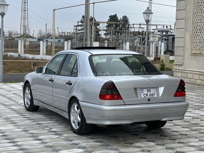 Mercedes C 230 1998, 33,200 km - 2.3 l - Saatlı