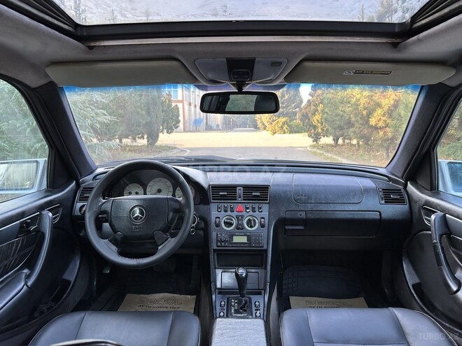 Mercedes C 230 1998, 33,200 km - 2.3 l - Saatlı