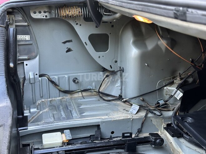 Mercedes C 230 1998, 33,200 km - 2.3 l - Saatlı