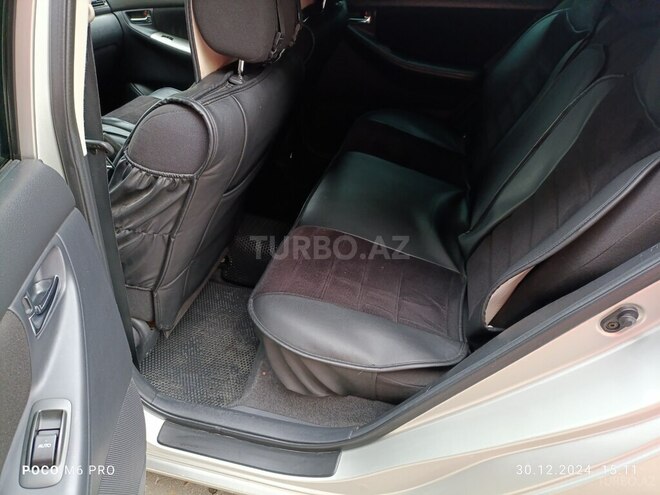 Toyota Corolla 2004, 195,000 km - 1.4 l - Bakı