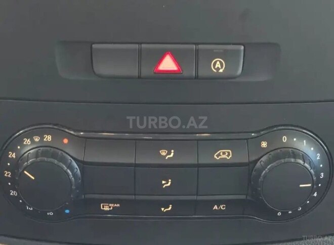 Mercedes Vito 111 2017, 21,000 km - 2.2 l - Bakı