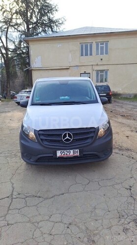 Mercedes Vito 111 2017, 21,000 km - 2.2 l - Bakı