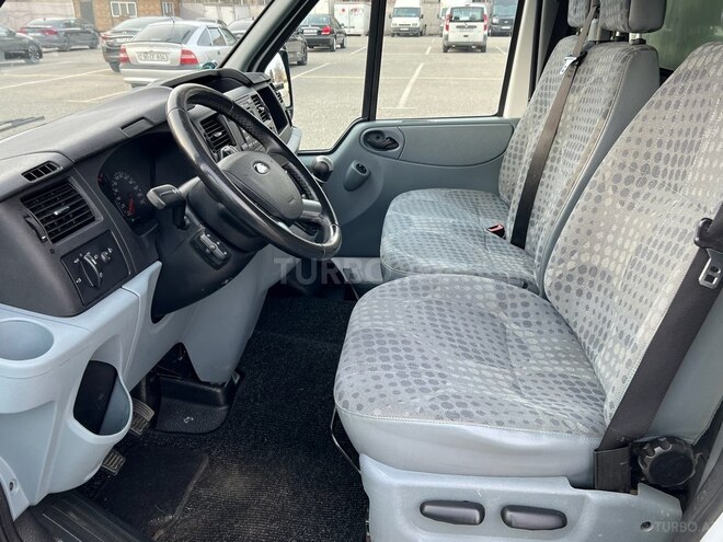 Ford Transit 2010, 188,000 km - 2.4 л - Bakı