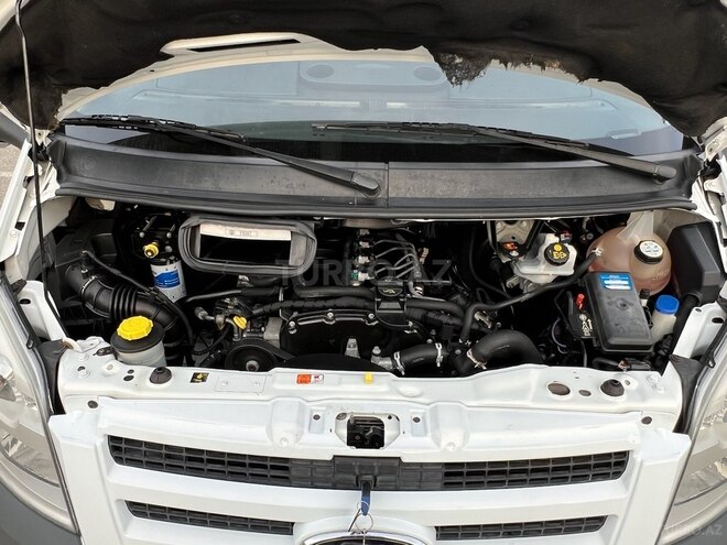 Ford Transit 2010, 188,000 km - 2.4 л - Bakı